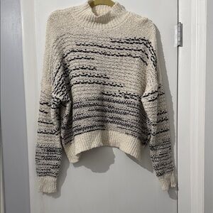 Knox Rose Cream and Black Textured Cropped Turtleneck Sweater